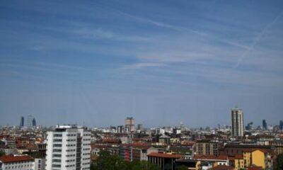 italie-:-un-camion-de-bouteilles-d&rsquo;oxygene-explose-a-milan-et-fait-au-moins-un-blesse