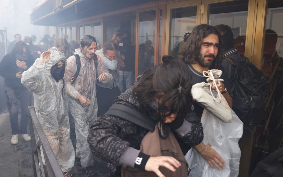 TotalEnergies : des échauffourées entre des militants pour le climat et la police avant l'assemblée générale