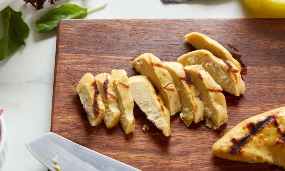 Les Etats-Unis autorisent la vente de viande de poulet cultivée en laboratoire