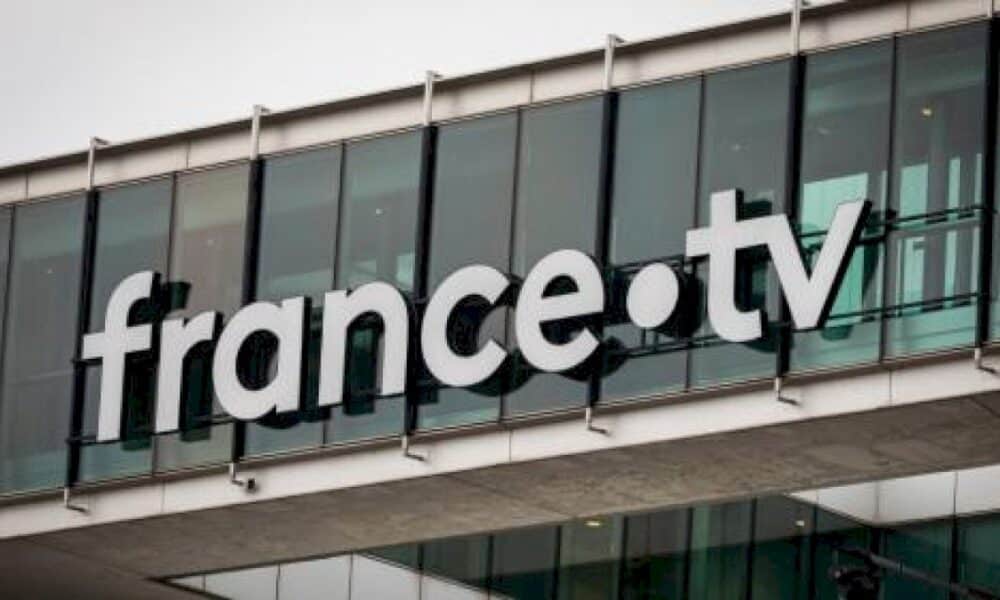 le-senat-etudie-la-creation-d&rsquo;une-holding-regroupant-les-medias-de-l&rsquo;audiovisuel-public