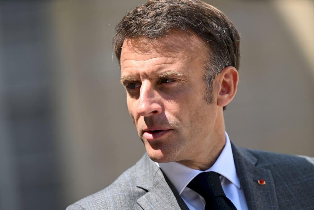 Macron : "Pas de drapeau russe aux Jeux de Paris" en raison de crimes de guerre