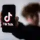 Une commission d'enquête du Sénat pose un ultimatum à TikTok en France