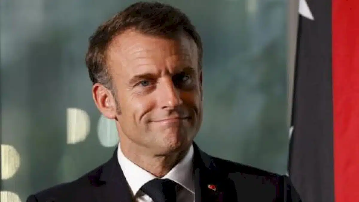 Rentrée politique : Macron veut « réduire significativement l’immigration »