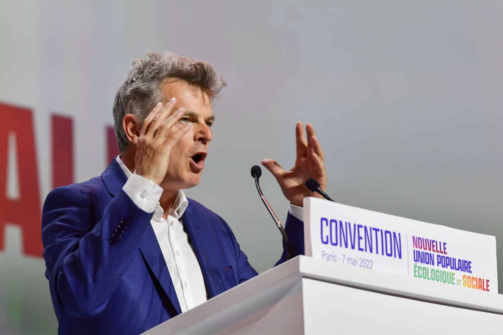 Inflation : Fabien Roussel appelle à "envahir" les préfectures et les grandes surfaces