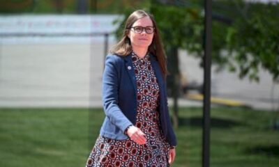 en-islande,-les-femmes,-dont-la-premiere-ministre,-font-greve-pour-l&rsquo;egalite-salariale