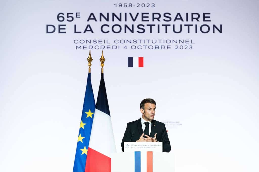 Macron annonce un projet de loi pour inscrire l'IVG dans la Constitution