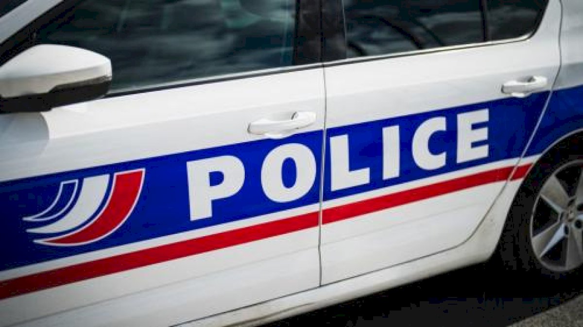 Tags d'étoiles de David à Paris : les deux personnes interpellées disent avoir agi sur demande d'un tiers