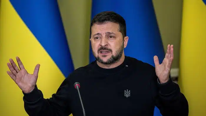 Ukraine : Zelensky annule et reporte les élections présidentielles face à l'invasion Russe