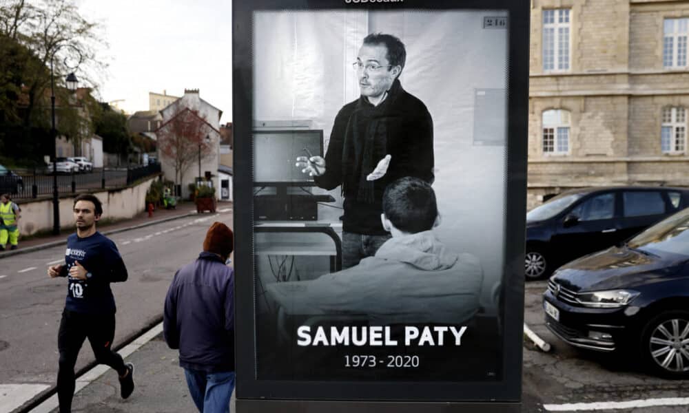 Assassinat de Samuel Paty : six anciens collégiens jugés, trois ans après le drame