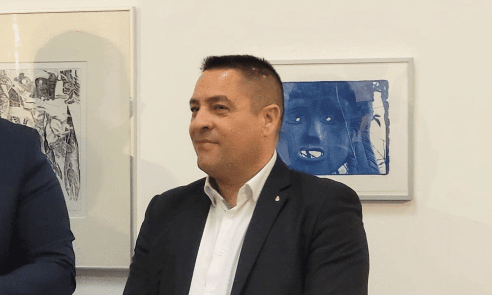 Coup de tonnerre à Bouzigues : le budget refusé, Cédric Raja explose en plein vol !