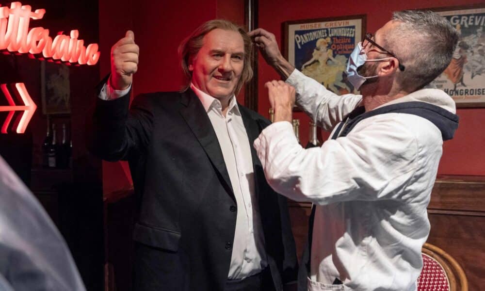 Culture : La statue de cire de Gérard Depardieu retirée du musée Grévin