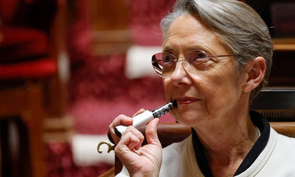 Remaniement : la Première ministre Élisabeth Borne a démissionné