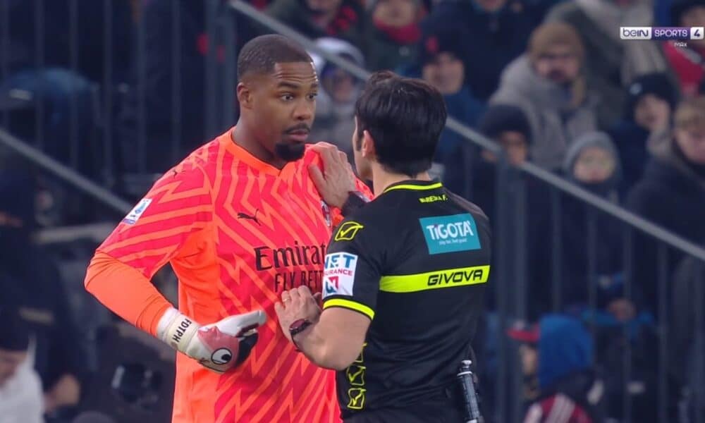 Mike Maignan victime de racisme, le monde du football s'indigne