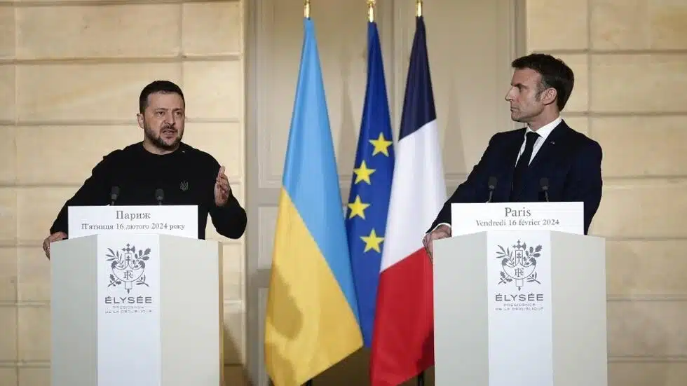 Ukraine : La France annonce "jusqu'à 3 milliards d'euros" d'aide militaire supplémentaire