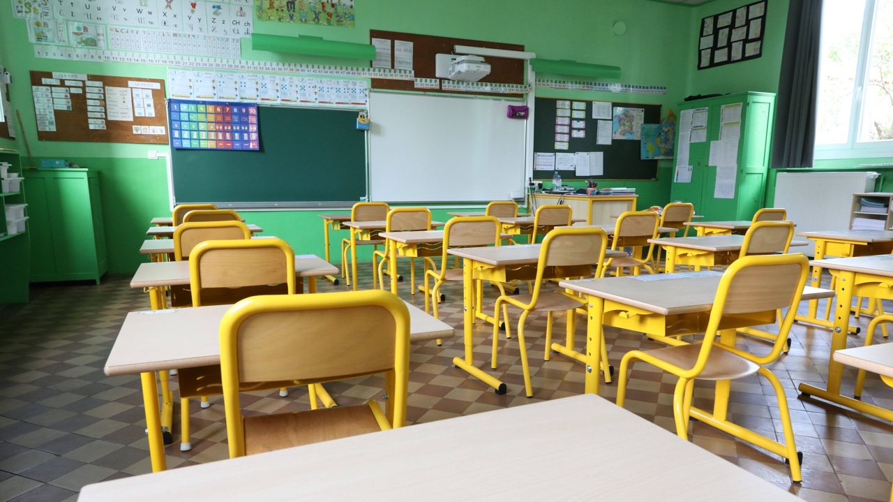 Les enseignants en grève pour lancer "un avertissement" à leur ministre