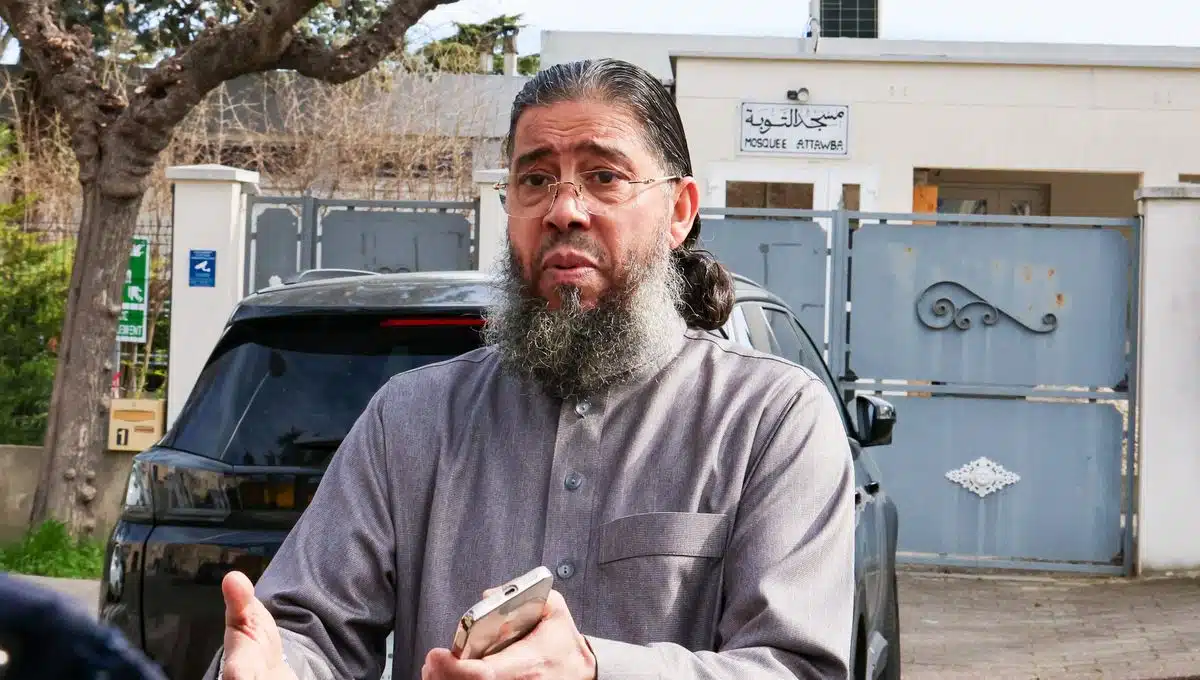 Gard : l'imam Mahjoub Mahjoubi expulsé de France vers la Tunisie