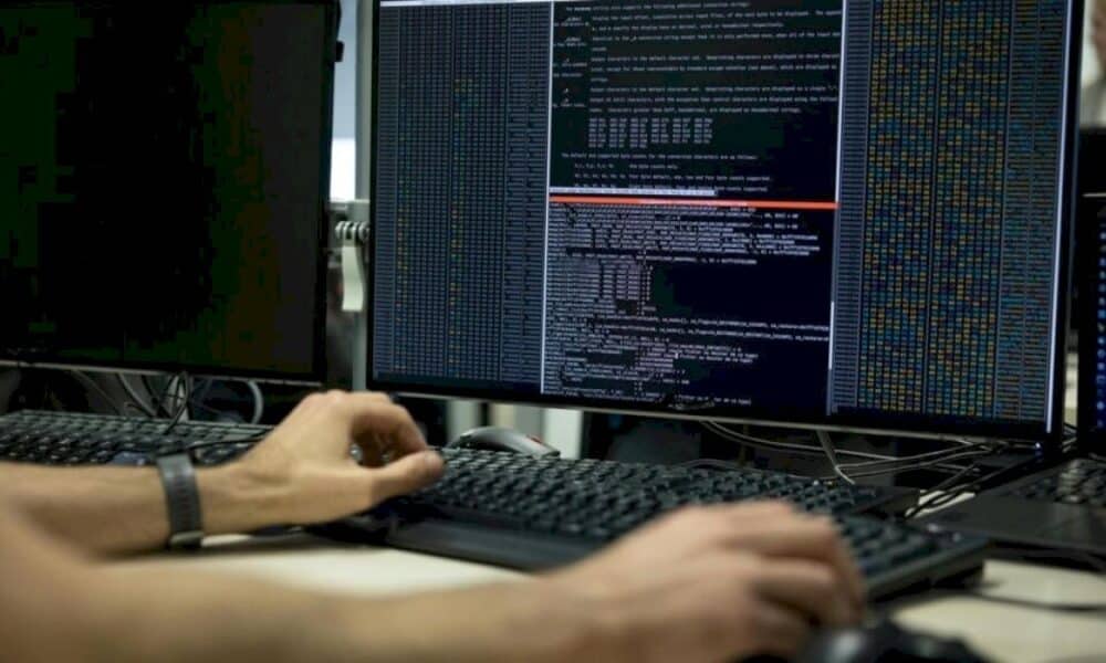 Enquête ouverte sur les cyberattaques visant les ministères français