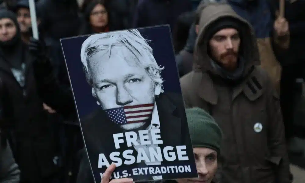 Julian Assange obtient un nouveau répit pour contester son extradition