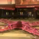 Paris : les ailes emblématiques du Moulin Rouge s'effondrent dans la nuit
