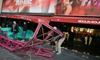 Paris : Les ailes emblématiques du Moulin Rouge s'effondrent dans la nuit