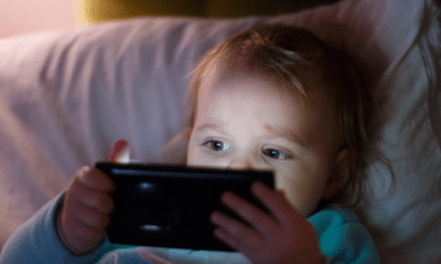 Projet de loi : vers une interdiction stricte des écrans pour les enfants de moins de 3 ans en crèche