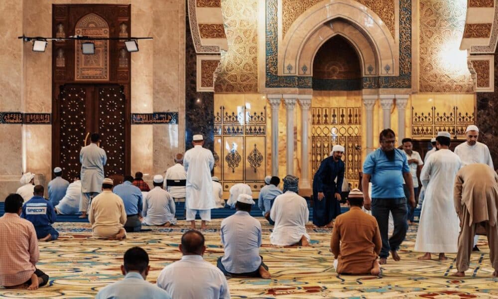 Fin du ramadan 2024 : qu’est-ce que l’Aïd el-Fitr, la grande fête musulmane qui a lieu ce mercredi en France ?