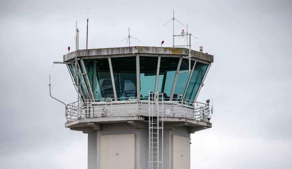 Grève des contrôleurs aériens en France : Des centaines de vols annulés, des aéroports paralysés