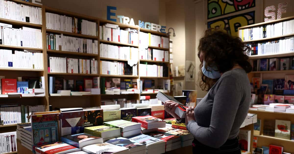 Culture : le secteur de l'édition demande d'interdire la pub télé pour les livres