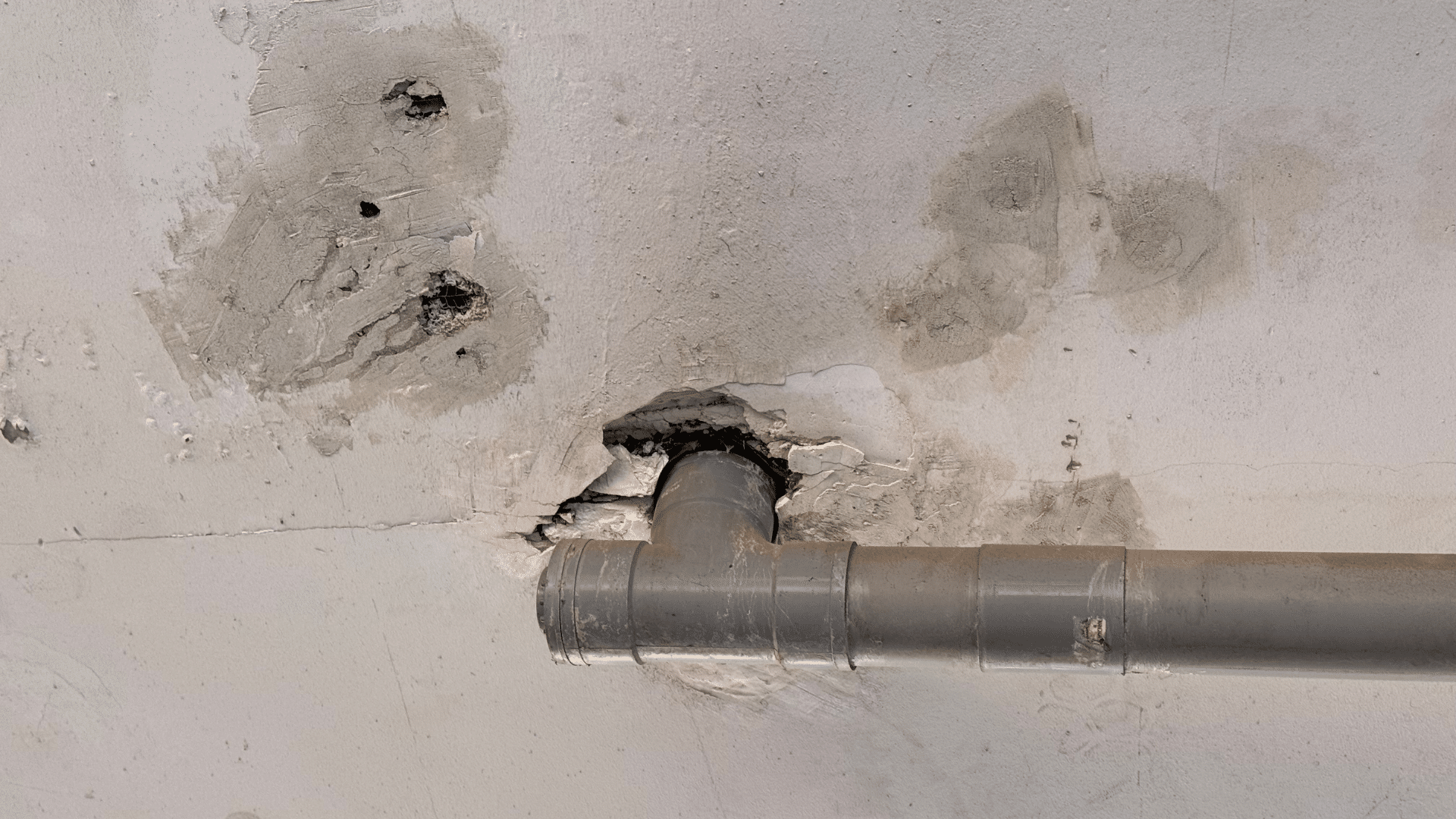 Sous les charmes de Sète, la détresse des ménages oubliés dans des logements insalubres 3