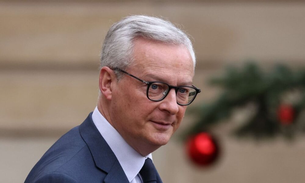 «L'inflation élevée est derrière nous», assure Bruno Le Maire