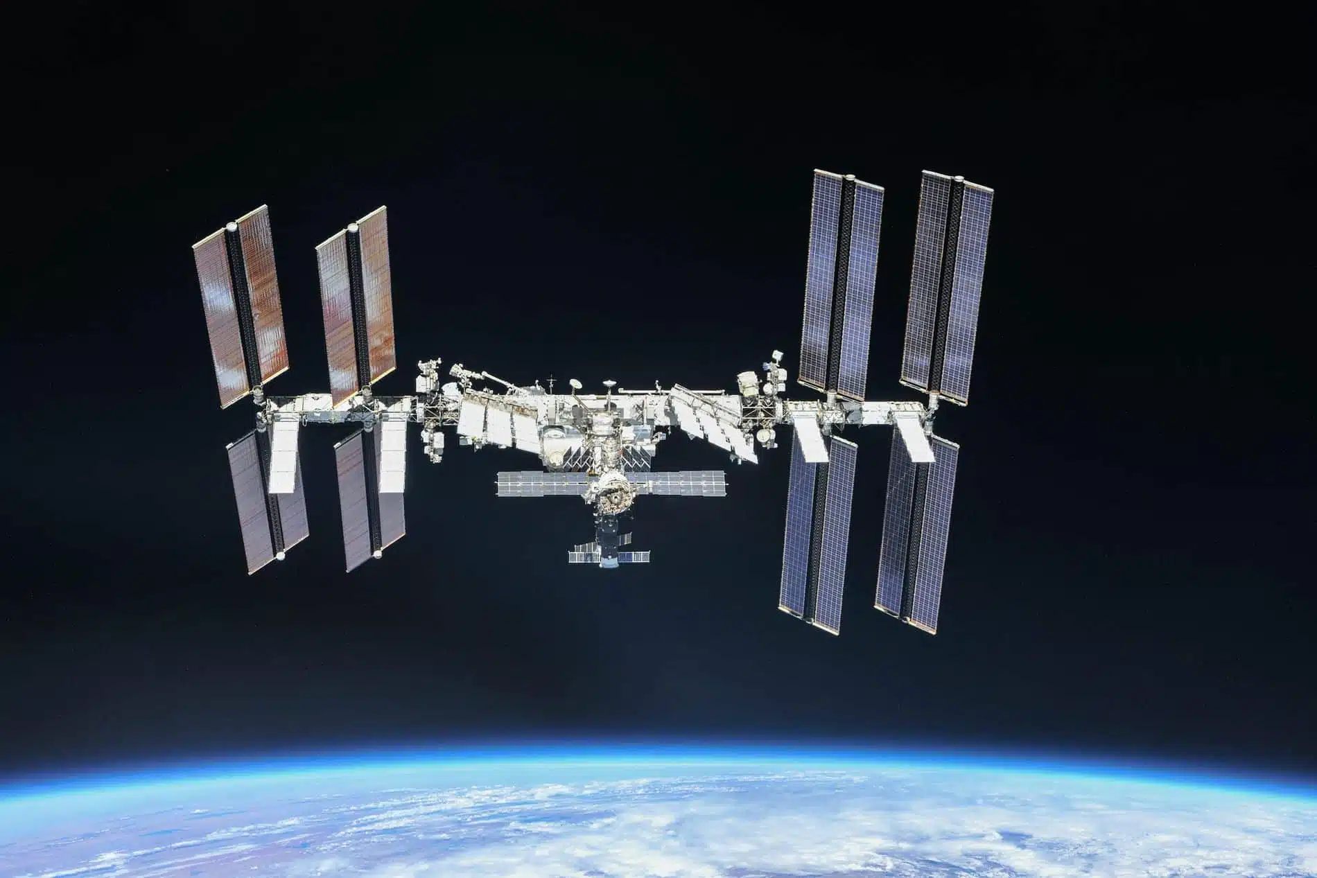 La Nasa choisit SpaceX pour développer le moyen de détruire l'ISS après 2030