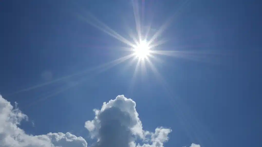 Météo : 56 départements en vigilance orages et canicule, pic de chaleur imminent