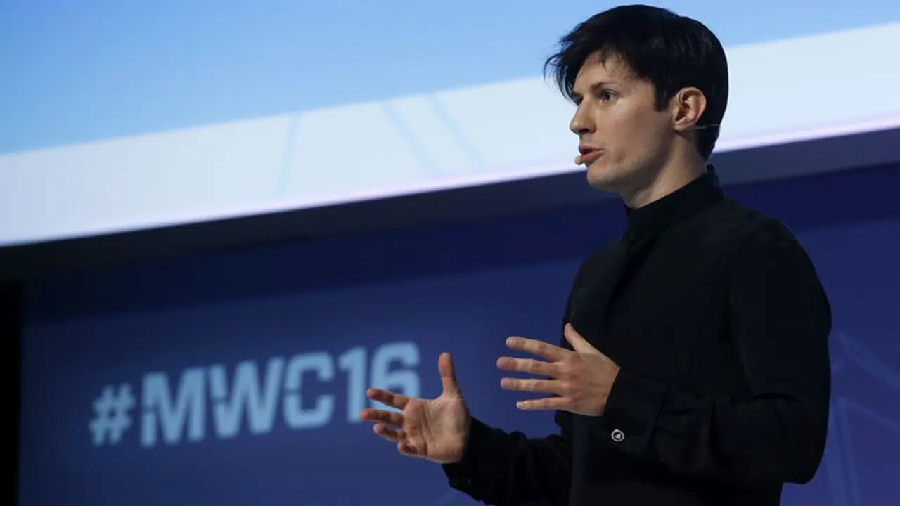 Mis en examen, le patron de Telegram Pavel Durov contraint de rester en France