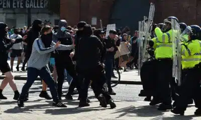 Royaume-Uni : Une réponse ferme aux violences d'extrême droite, promet Keir Starmer