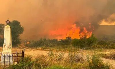 Thau - Incendie : 300 hectares brûlés, des dizaines d'habitations évacuées