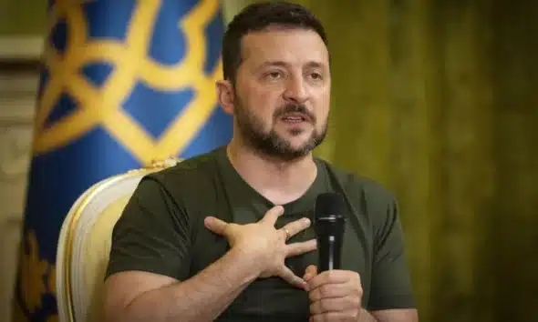 Ukraine: Zelensky se dit prêt à des concessions si l'Otan protège les territoires contrôlés par Kiev