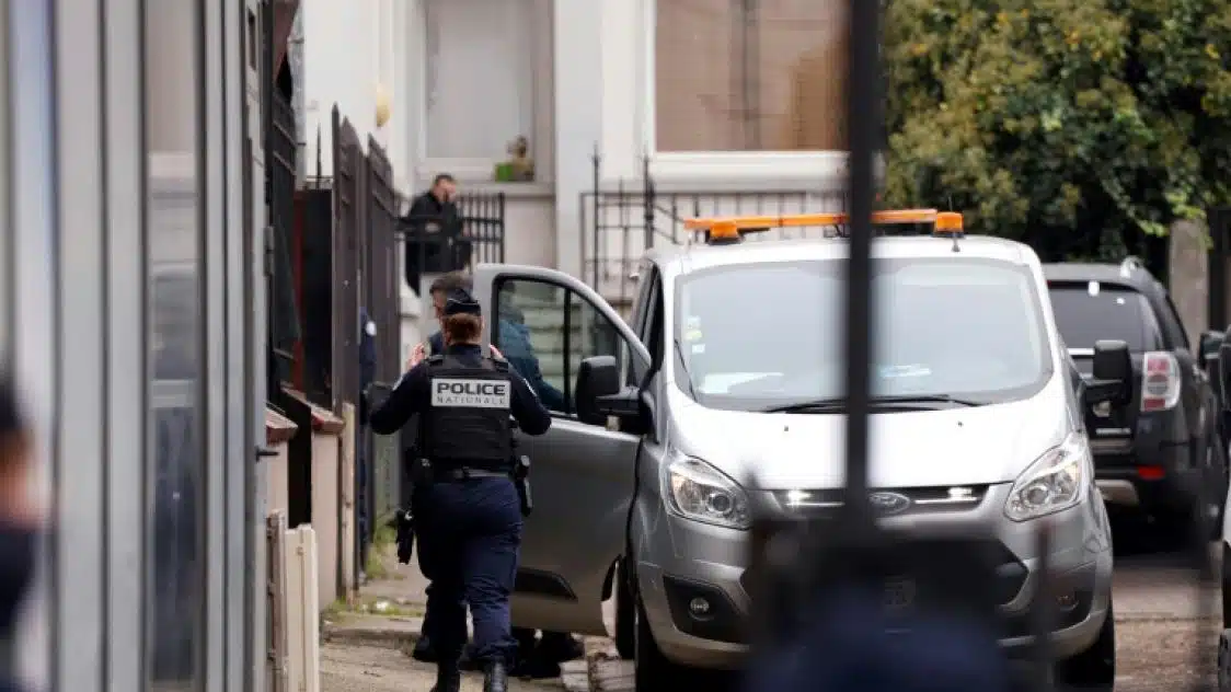 Faits-Divers : un homme abattu par un policier dans le Val-de-Marne