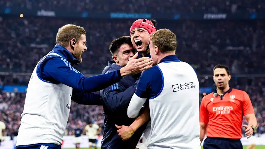 Le XV de France triomphe des All Blacks dans un duel épique (30-29)