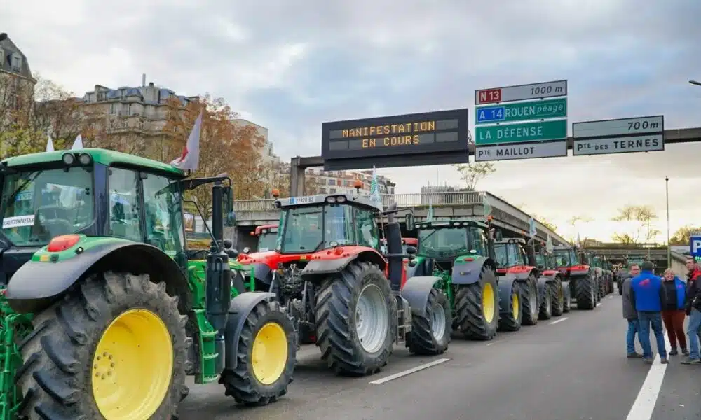 La colère des agriculteurs gronde à nouveau, à quoi faut-il s'attendre en ce début de semaine ?