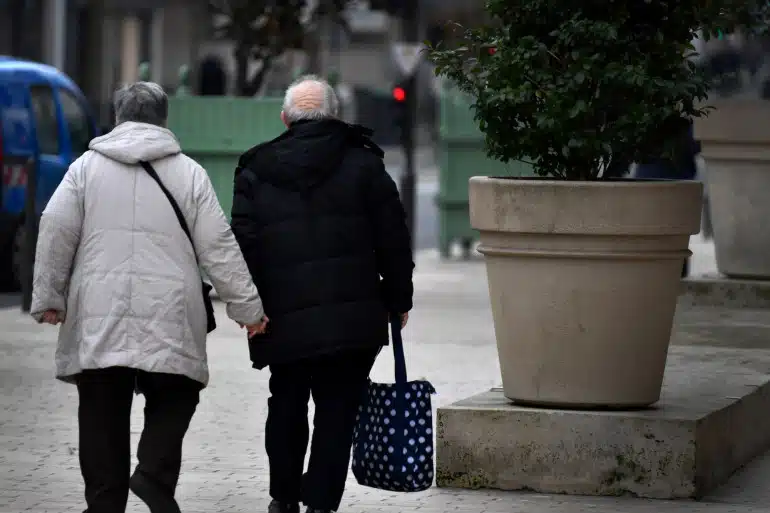 Retraites : l'indexation des pensions va couter 6,5 milliards d'euros à l'État