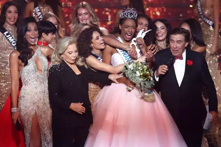 Angélique Angarni-Filopon, première Miss France de l'histoire trentenaire