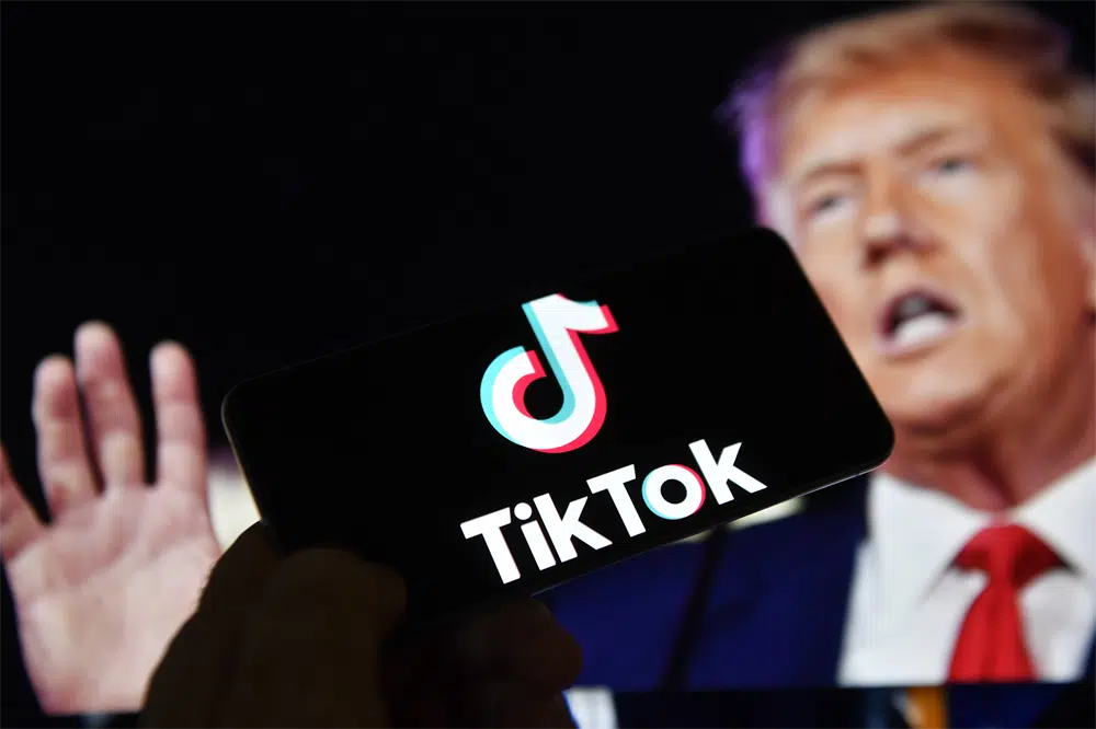 Etats-Unis : Le réseau social TikTok est officiellement inaccessible, Donald Trump envisage de suspendre la loi l'interdisant