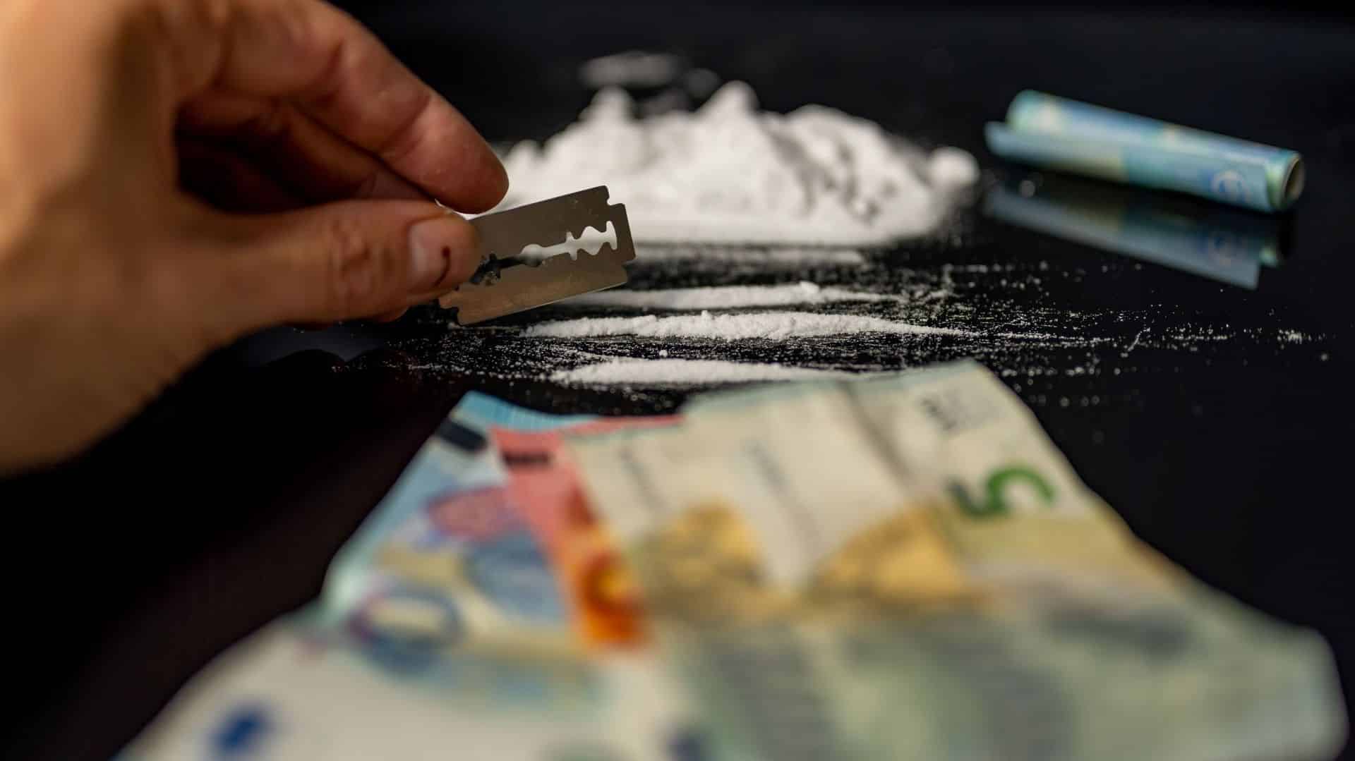 Narcotrafic: 110 morts et explosion des saisies de cocaïne en France en 2024