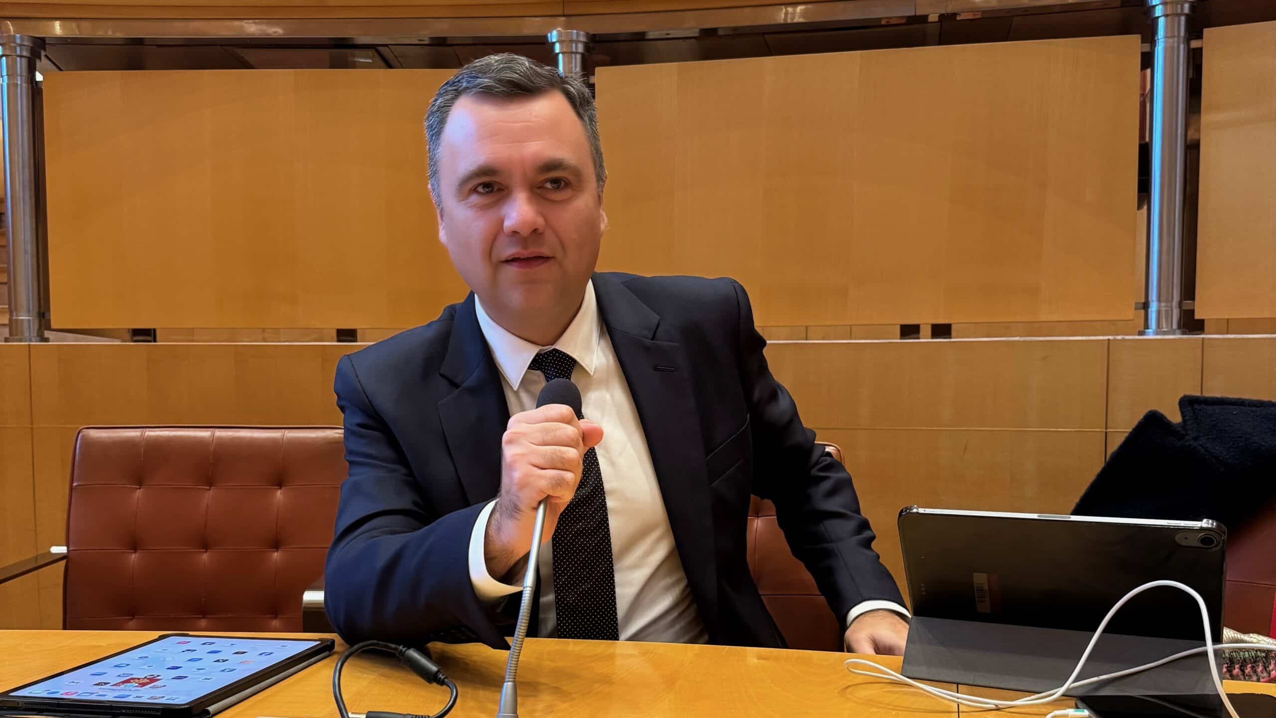 Frontignan : Cédric Delapierre (RN) au soutien des associations et des écoles