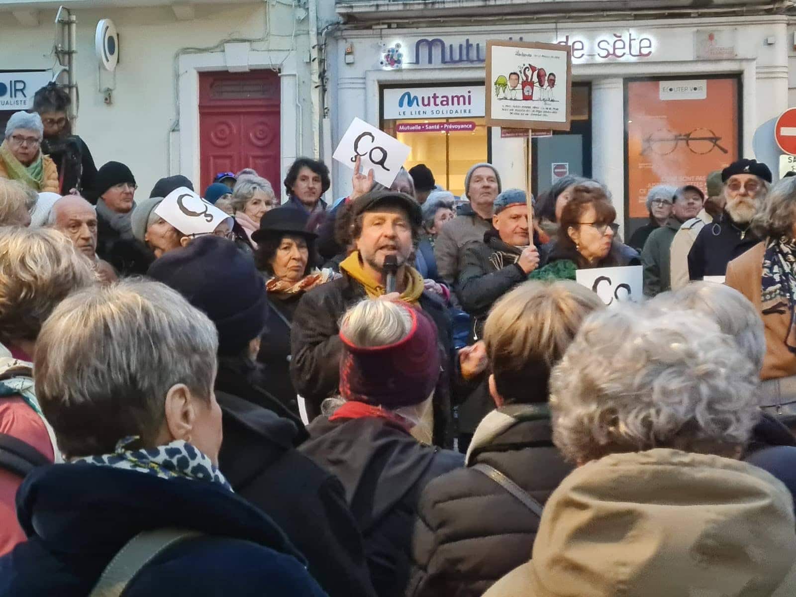 Sète : une vague citoyenne contre le maire, 160 habitants saisissent la justice