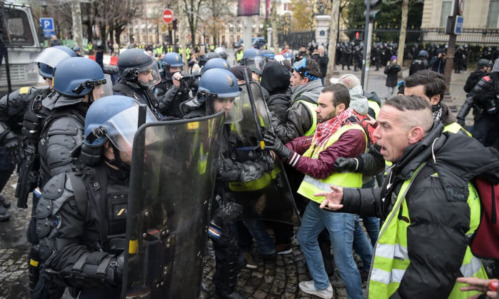 Neuf CRS renvoyés en correctionnelle pour violences lors d’une manifestation des "gilets jaunes"