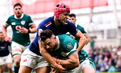 Le XV de France frappe fort en Irlande et s'empare de la tête du Tournoi