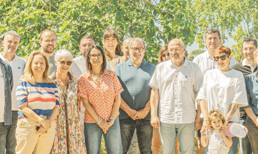 Poussan Bruno Vandermeersch officialise sa candidature et lance Unis pour Poussan-2 Florence Sanchez
