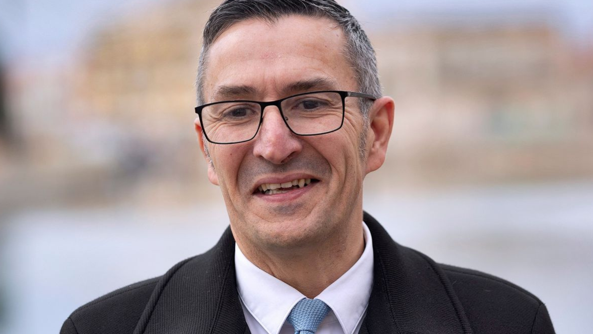 Frontignan : Michel Arrouy nie, accuse, puis avoue… sans s’excuser