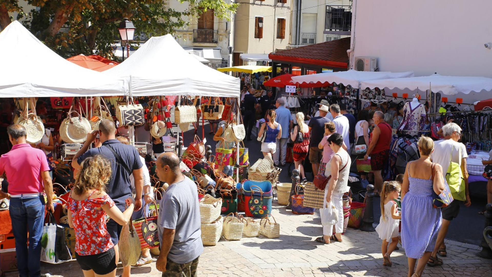 Frontignan : un placier disparu, de l’argent manquant, et une mairie qui enterre le scandale